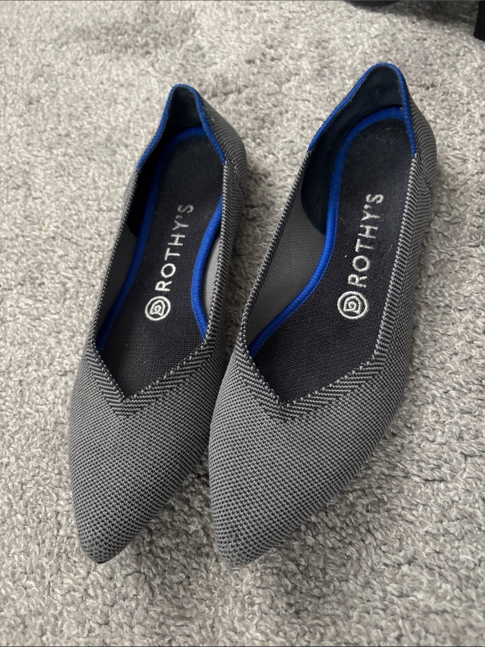 Rothy's Gray Pointed Knit Flats with Blue Trim
